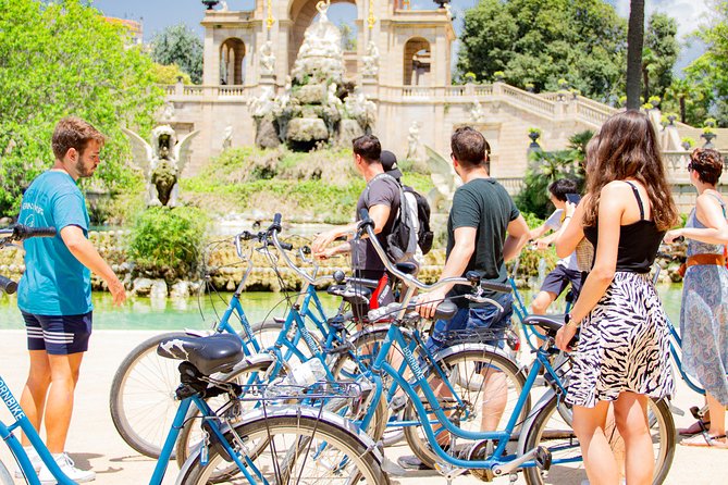 Montjuïc: Magic & Art Bike Tour Barcelona - Plaça d’Espanya and the road toward Montjuïc