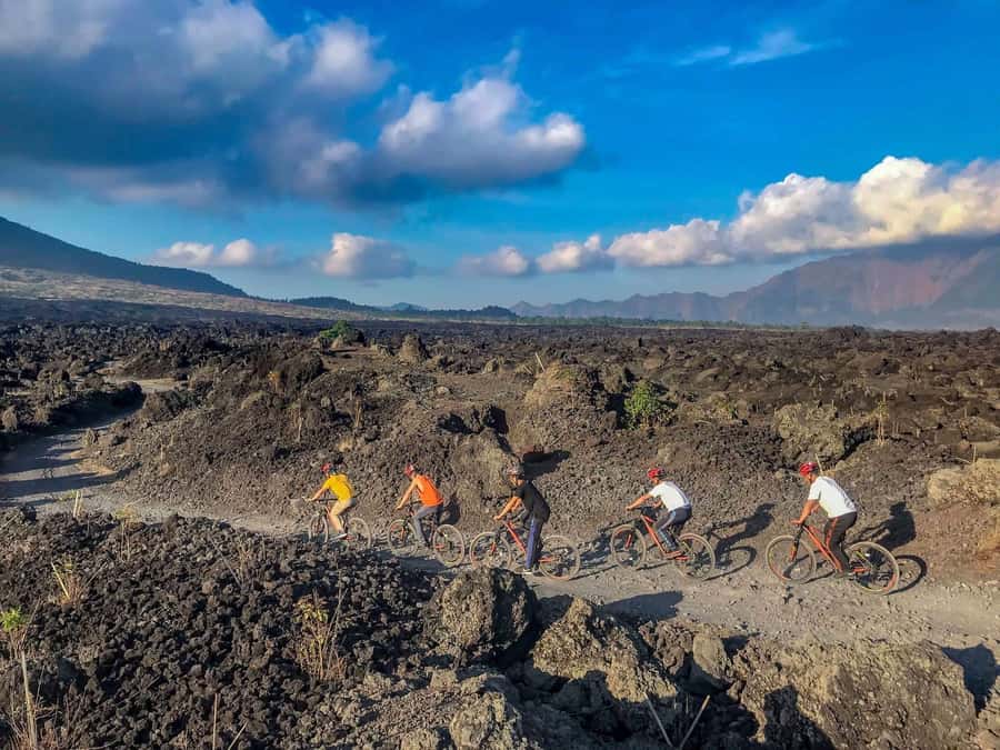 Mount Batur: Black Lava Cycling Tour w/ Natural Hot Spring - Food, coffee, and the day’s changing order