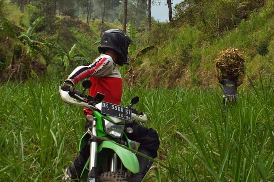 Mount Batur: Sunrise Dirt Bike Trek with Trained Riders - Optional coffee plantation stop