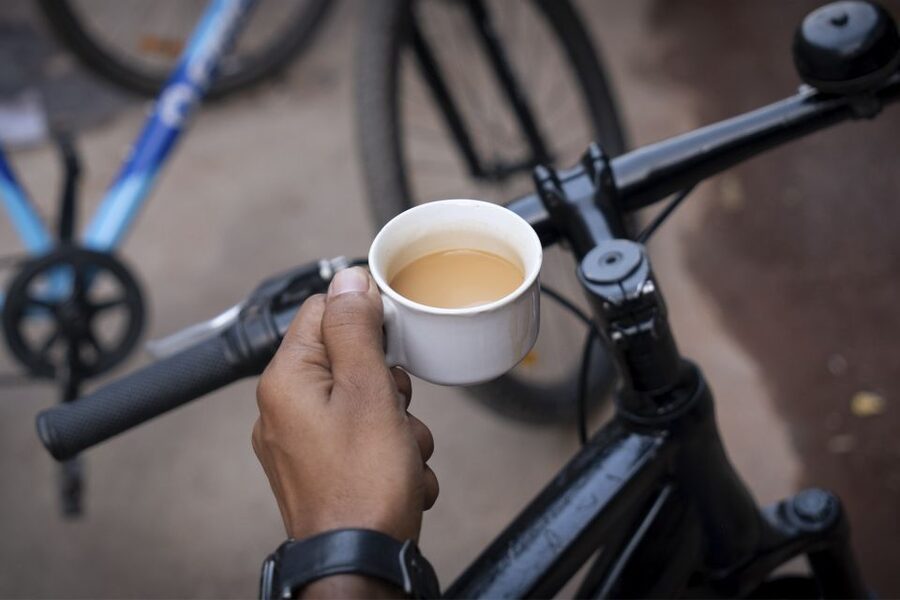 Mumbai: Early Morning Bicycle Tour - Marine Drive with the Arabian Sea beside you