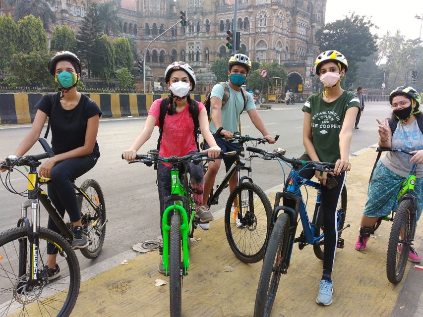 Mumbai: Morning Bicycle Tour - CSMT and Mumbai’s Gothic center