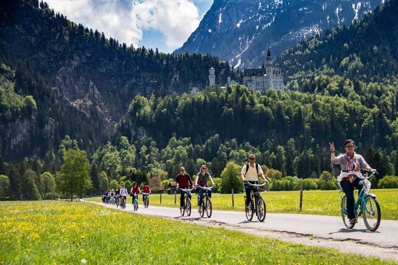 Munich: Neuschwanstein Castle by Bus with Alpine Bike Ride - The Hohenschwangau alternative