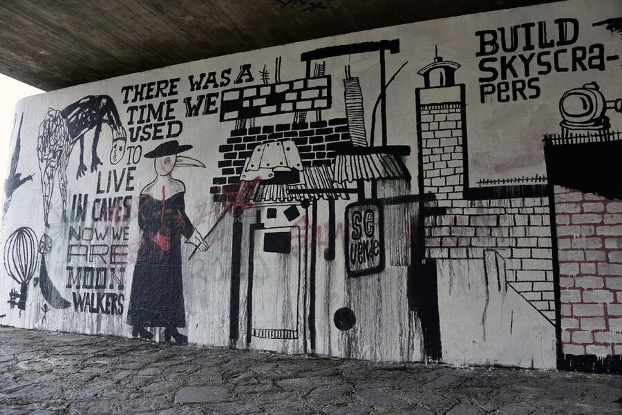 Munich: Street Art Bike Tour - What the guides add to the experience