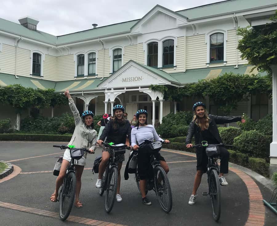 Napier: Cruise Self-Guided Cycle Ride to Winery - Half Day - Key points to know before you ride