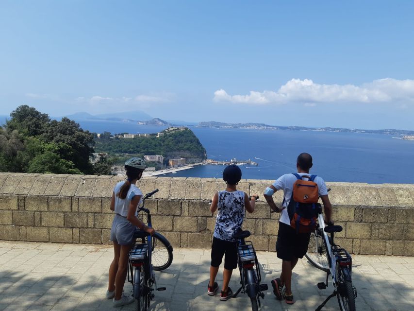Naples: City Highlights Guided Bike Tour - Starting at Bicycle House in central Naples