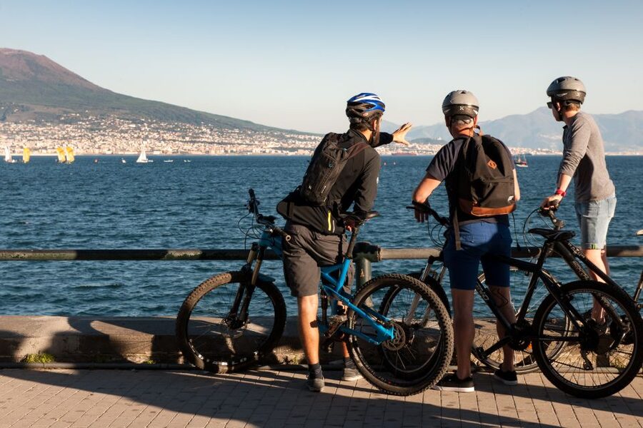 Naples: City Highlights Guided Bike Tour - Via Toledo, Piazza Carità, and Piazza del Gesù Nuovo
