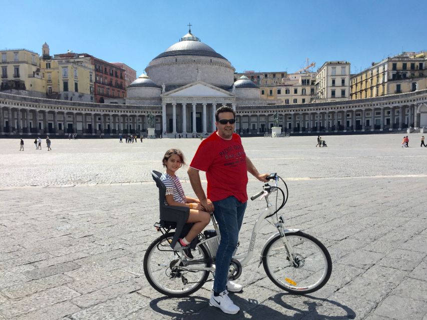 Naples: Full-Day Electric Bicycle Rental - Riding the historic center by electric bicycle