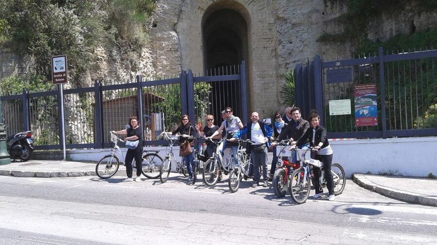 Naples: Panoramic E-Bike Tour - Via Posillipo and Palazzo Donn’Anna