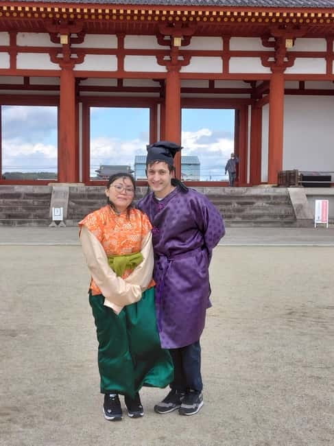 Nara: Bike Tour in Ancient Capital UNESCO World Heritage - Traditional Tenpyo clothing and the photo stop