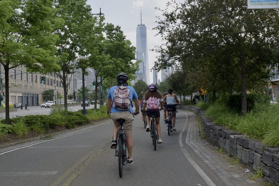 New York City: City Highlights Guided Bike or eBike Tour - What the guides add to the ride