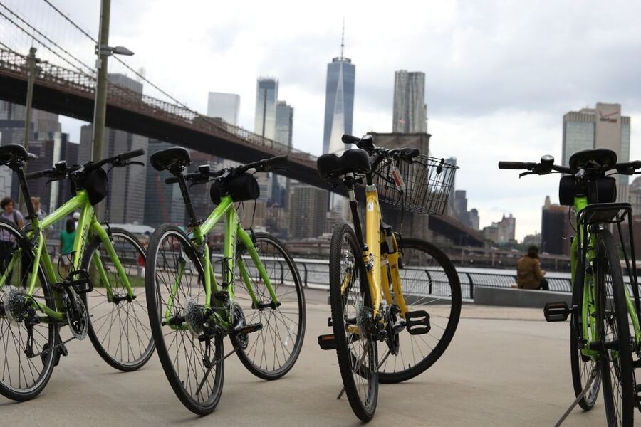 New York City: Lower Manhattan Bike Rentals - Starting at 79 Chambers Street