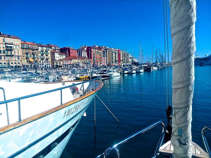 Nice: 3-Hours E-Bike Tour Essentials & Best districts - Starting near Place Garibaldi