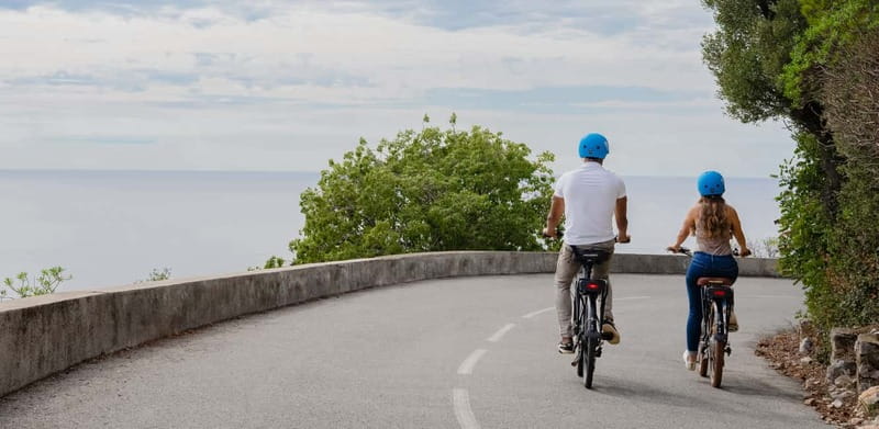 Nice: Bike or E-Bike Rental - Starting in central Nice with the right bike