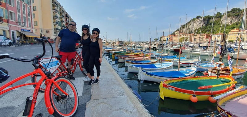 Nice: Bike or E-Bike Rental - Riding toward Villefranche-sur-Mer