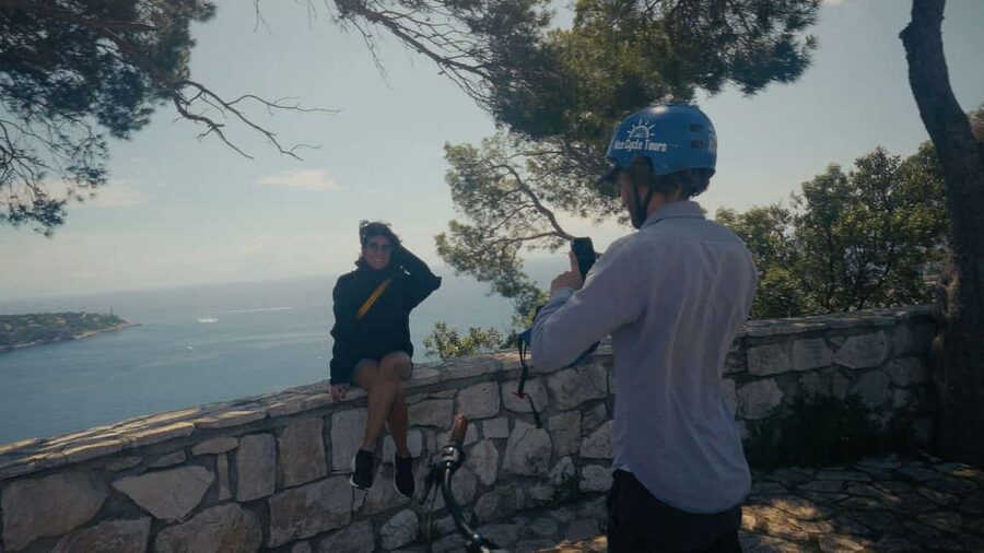 Nice: City Highlights Bike tour - The guides and the human side of the ride