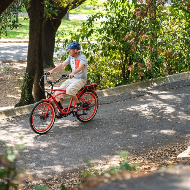 Nice: Panoramic French Riviera E-Bike Tour - Forty minutes in Villefranche-sur-Mer