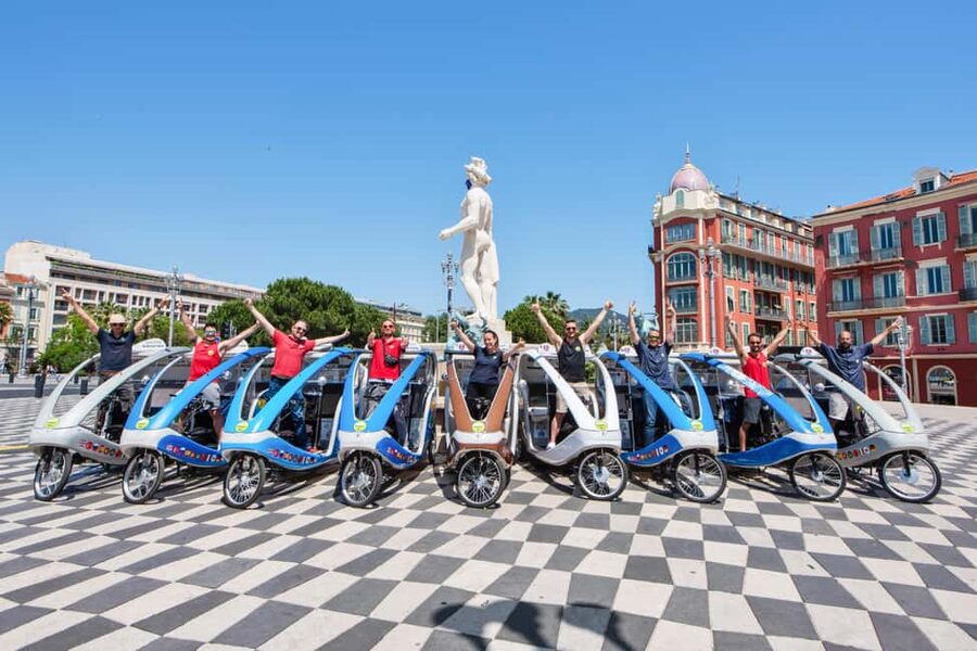 Nice: private guided Tour by electric taxi bike - Who will enjoy this most