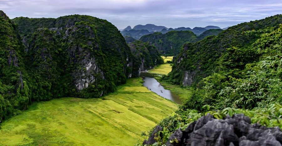 Ninh Binh Daily: Hoa Lu, Mua Cave, Tam Coc, Bike & Swimming - Why this Ninh Binh day trip works