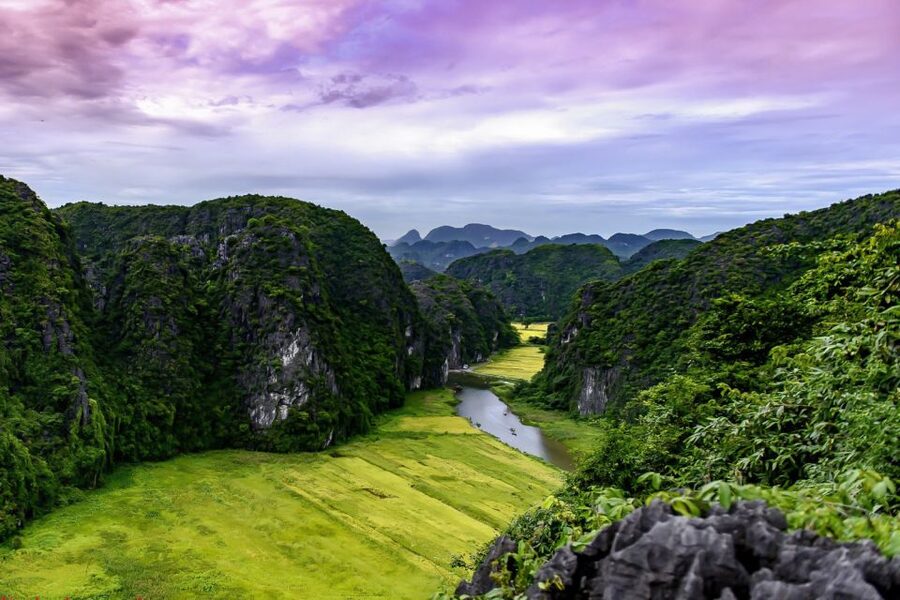 Ninh Binh Daily: Hoa Lu, Mua Cave, Tam Coc, Bike & Swimming - Climbing Mua Mountain’s 500 steps