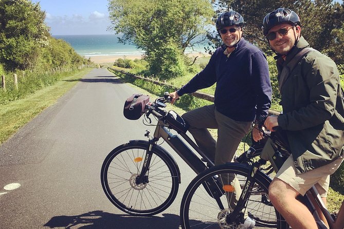 Normandy Guided E-bike tour to Omaha Beach / private tour - A German bunker above Colleville-sur-Mer