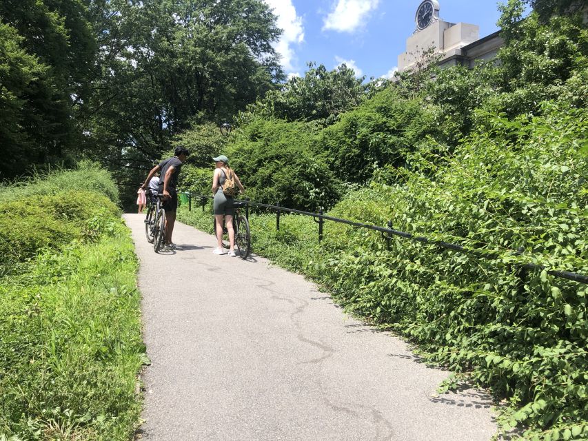 NYC: Central Park Guided Electric Bike Tour - Tavern on the Green and the end of the loop
