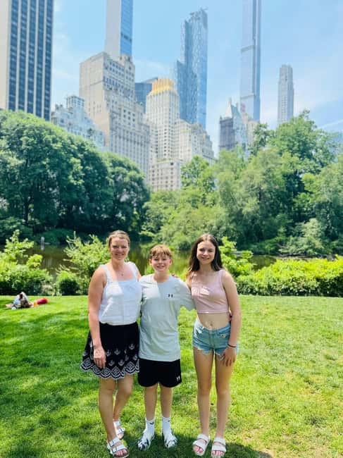 NYC: Guided Central Park Bike Tour or Electric Bike Tour - The ride begins with bikes and a little patience