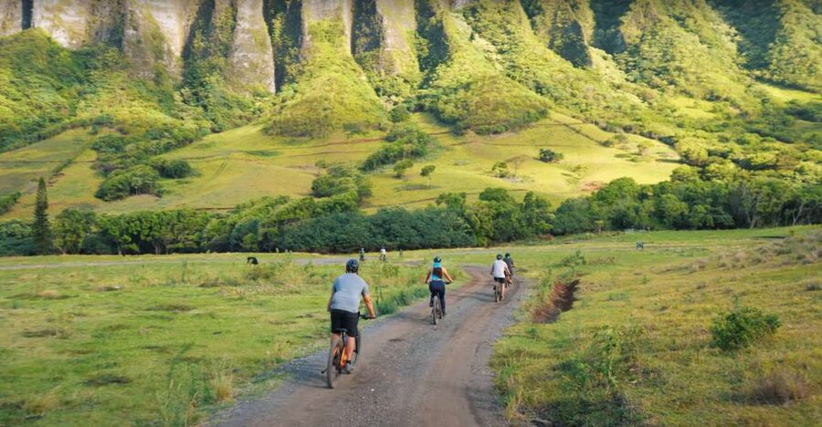 Oahu: Kualoa Electric Bike Tour - Film locations add a playful reason to stop