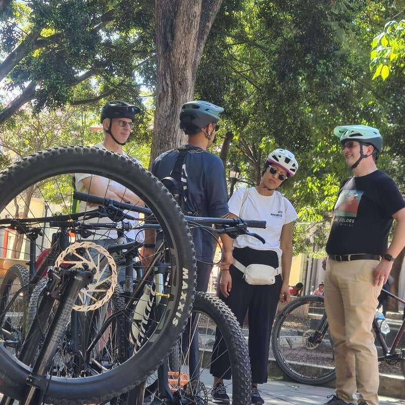 Oaxaca City: Bike Tour with Professional Guide+Art workshop - Xochimilco: Another Side of Central Oaxaca