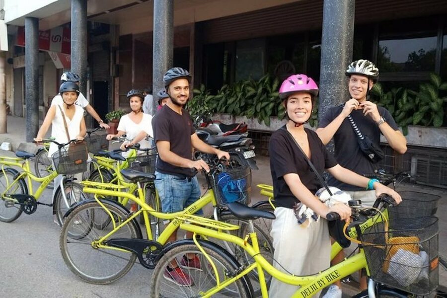 Old Delhi: 3.5-Hour Small-Group Bike Tour with Breakfast - Who should book this Old Delhi bike tour?