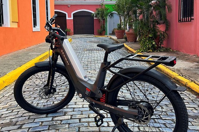 Old San Juan: Segway PT and Segway Xafari Ebike Tours - Heat, cobblestones, and what to wear