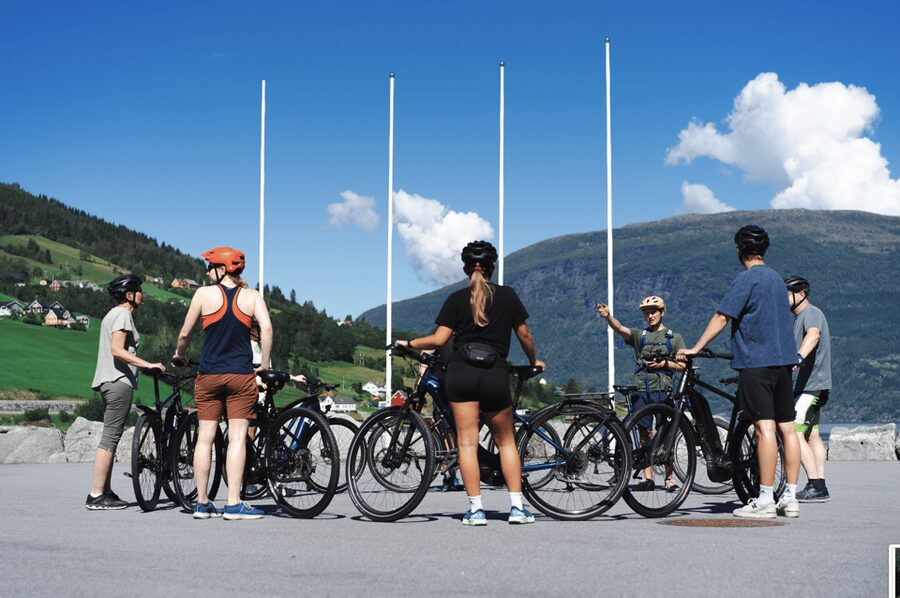 Olden: Guided e-bike tour - What the two hours feel like