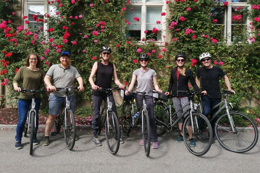 Oslo: 3-Hour Highlights Bike Tour - Akershus Fortress and the Oslo harbor
