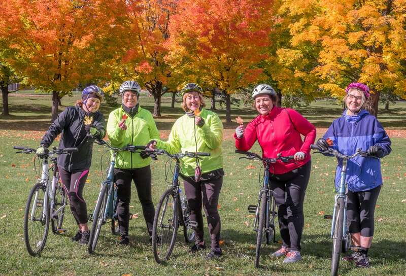 Ottawa: 2 or 3.5-Hour Guided Bike Tour with a Local Guide - The 3.5-hour Highlights Tour: a fuller view of the city