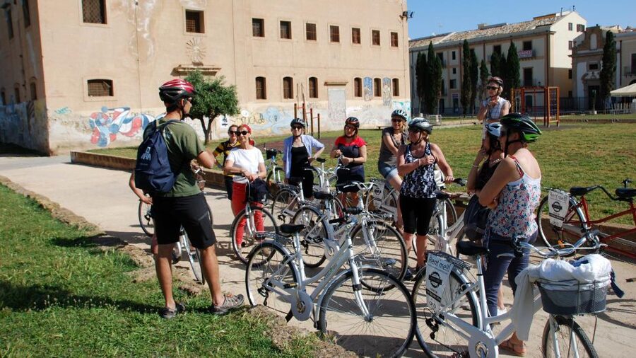 Palermo: Anti-mafia Bike Tour - Starting at Discesa dei Giudici