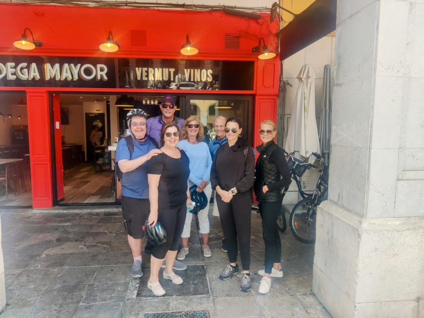 Palma de Mallorca: Guided Bicycle Tour with Tapas & a Drink - Key points to know before booking