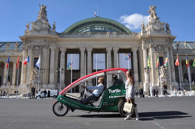 Paris: 2 hours Emily Tour in a Private Rickshaw bike - Key things to know before booking