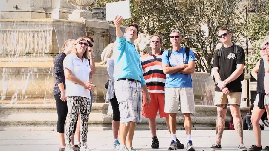 Paris 4-Hour Bike Tour: Off the Beaten Path - Starting at the Saint-Michel Fountain