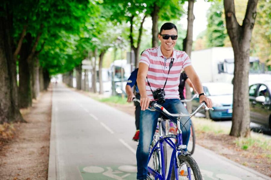 Paris Bike and Electric Bike Rentals - Picking the right bike for your Paris day