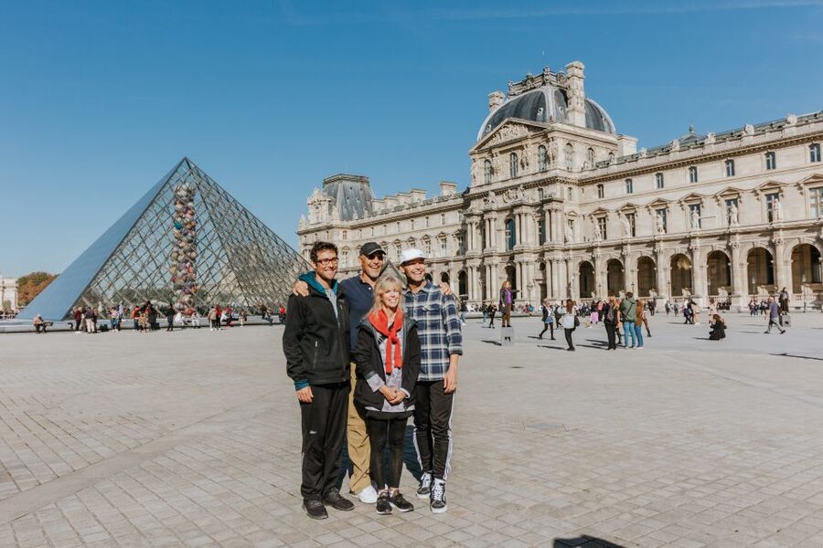 Paris: Famous Monuments Cycling Tour - Grand Palais, Champs-Elysées, and two tunnels