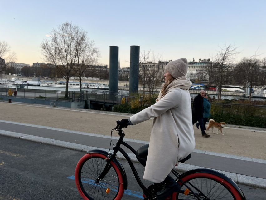 Paris: Guided City Highlights Bike Tour - Key things to know before you book