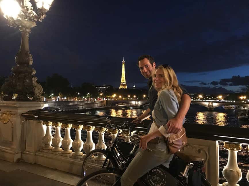 Paris: Night Small-Group Bike Tour & Boat Cruise - Key points to know before booking