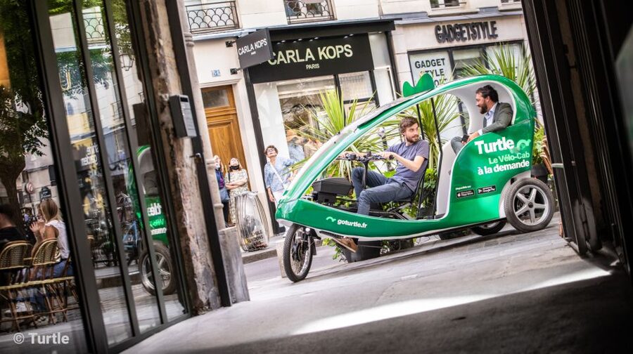Paris : Private guided tour Rickshaw bike - Saint-Germain - What the guides add to the ride