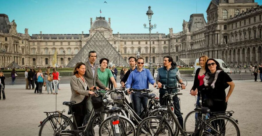 Paris: Scenic E-bike tour with optional Seine Cruise - Luxembourg Gardens and the Latin Quarter climb