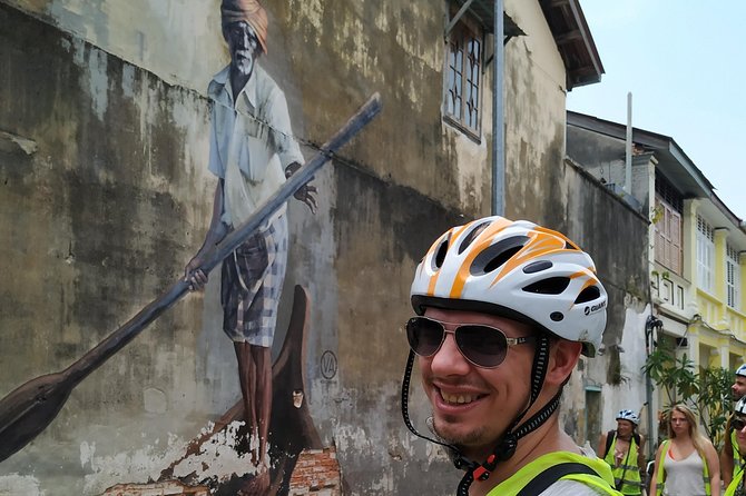 Penang George Town All-In-One Heritage Tour By Bicycle & Trishaw (Metro Bike) - Fort Cornwallis: a quick look at British defenses