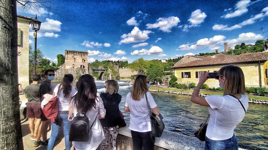 Peschiera del Garda: Lake Garda & Borghetto E-Bike Tour - Who Should Book This Ride?