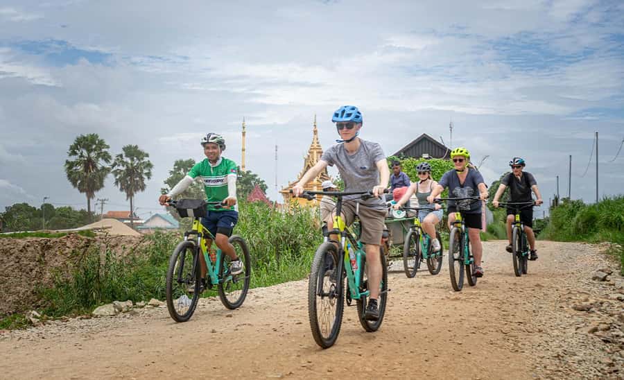 Phnom Penh: Silk Islands Half-Day Bike Tour - What the $39 price really covers