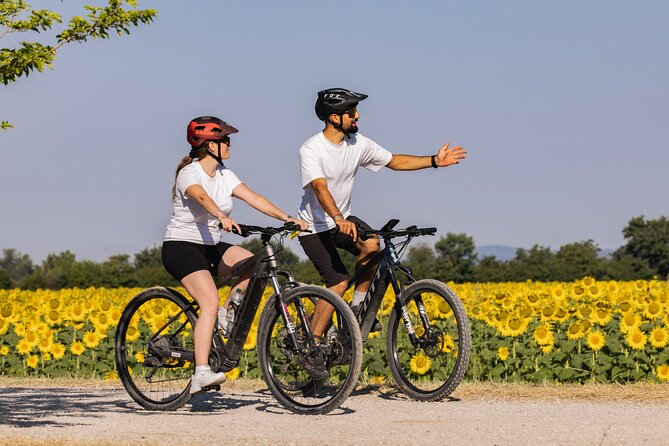 Pienza - Ebike tour for a full immersion in Val d'Orcia. - Who will enjoy this ride most?