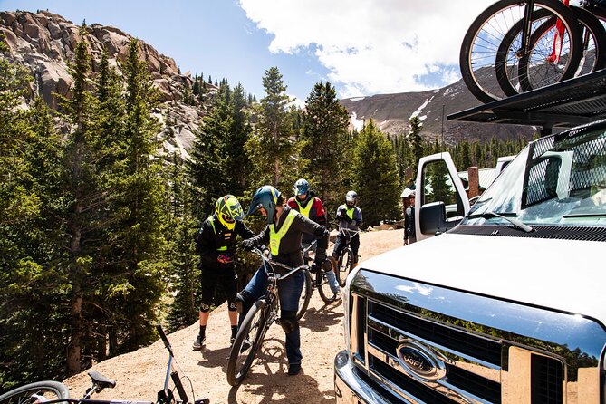 Pikes Peak Summit Downhill Bike Tour - Is the downhill ride difficult?