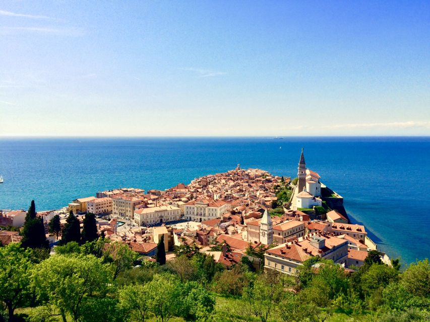 Piran: Bike Rental with Map, Helmet, Water bottle and Lock - Portorož gives you a different side of the coast
