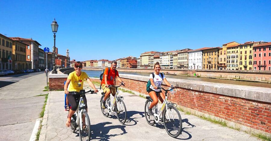 Pisa: Self-Guided Bike Tour to Lucca - Following the Serchio River